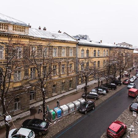 Avangard Qn Romana 26 Apart Lviv Exteriör bild